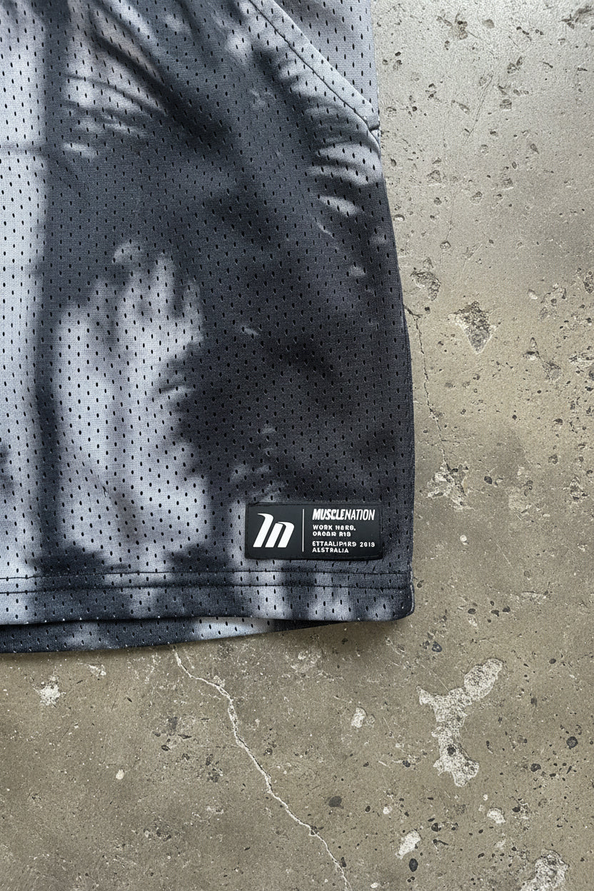 Muscle Nation - Lay Up 3.5” Shorts (L)