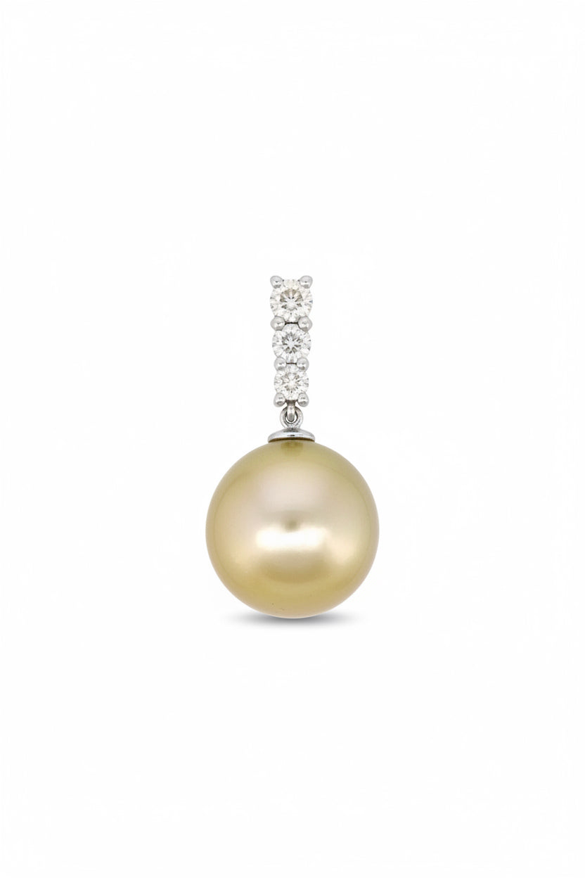 14CT White Gold - South Sea Pearl & Diamond Pendant