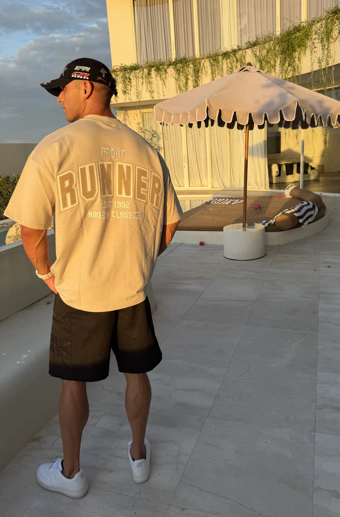 Front Runner - Classic Tee (M)