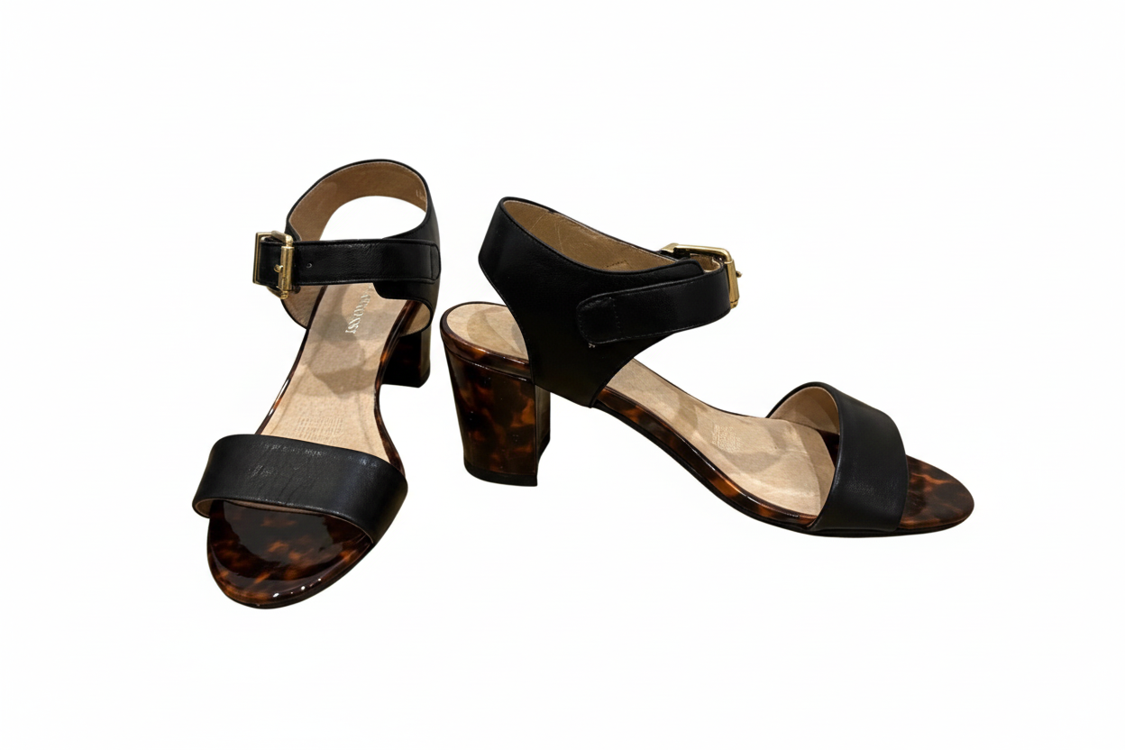 Valeria Grossi - Lou Italian Leather Ankle Strap Heel (EU37)