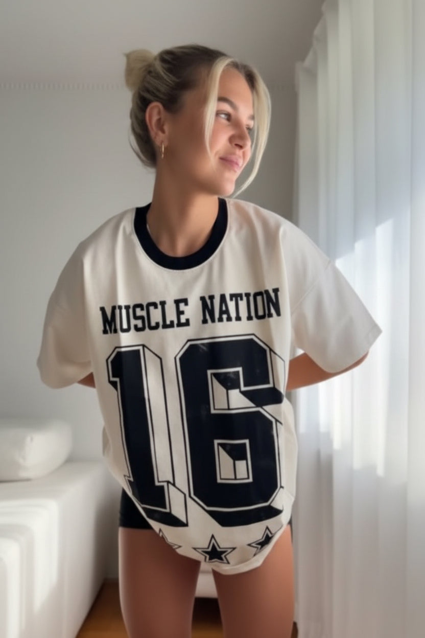 Muscle Nation - Numero Oversized Tee (S)