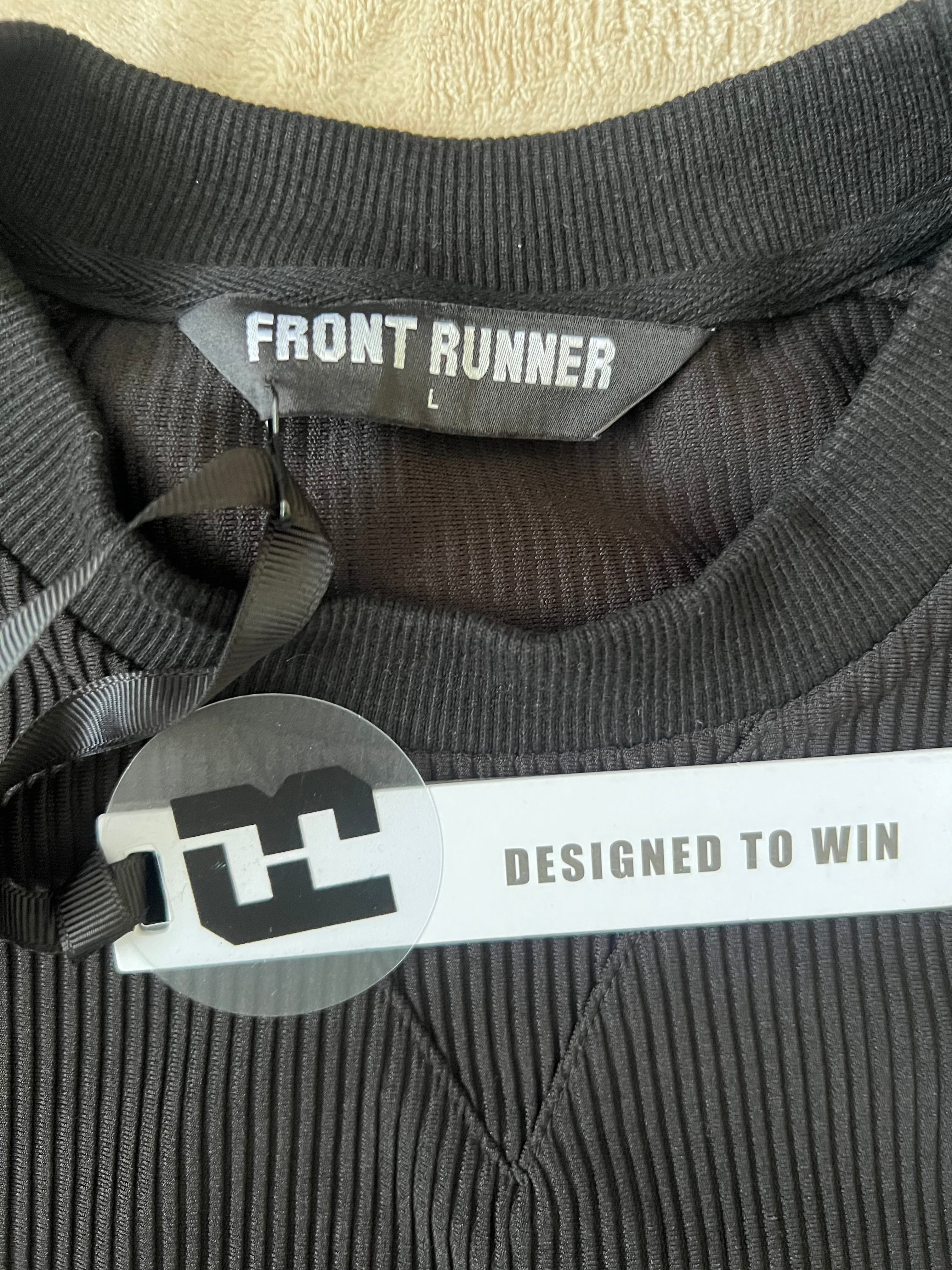 Front Runner - Long Sleeve Ribbed Tee (L)