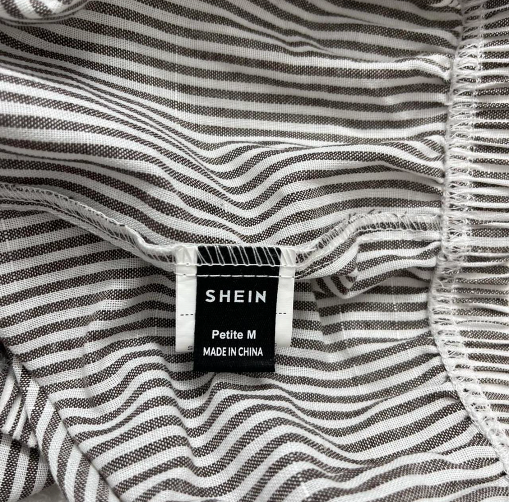 Shein - Striped Low-Rise Shorts (M)