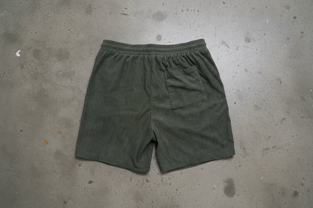 Shein - Loose Fit Corduroy Shorts (L)