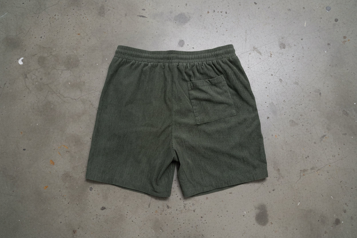 Shein - Loose Fit Corduroy Shorts (L)