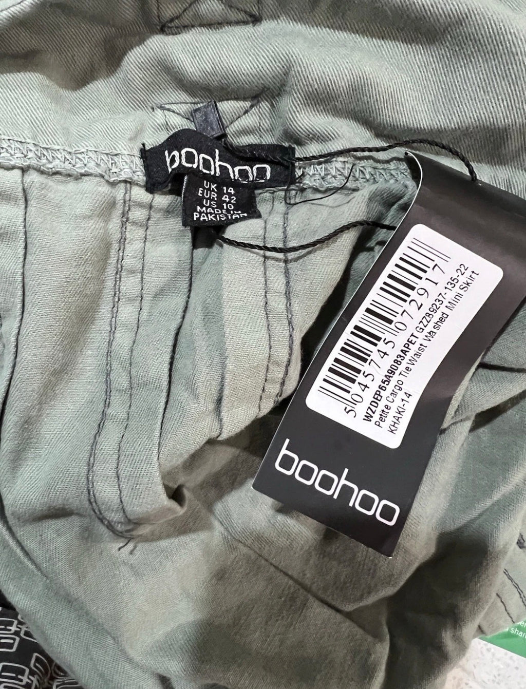 boohoo - Petite Cargo Tie Waist Washed Mini Skirt (14)