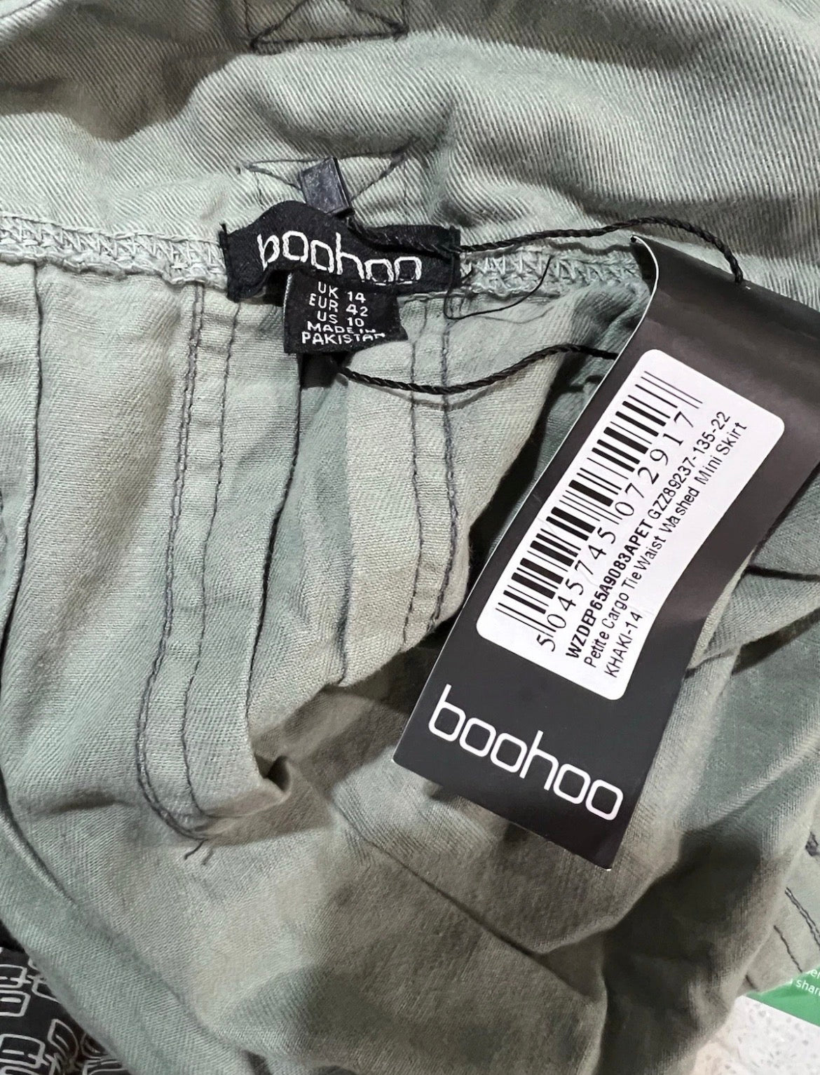 boohoo - Petite Cargo Tie Waist Washed Mini Skirt (14)