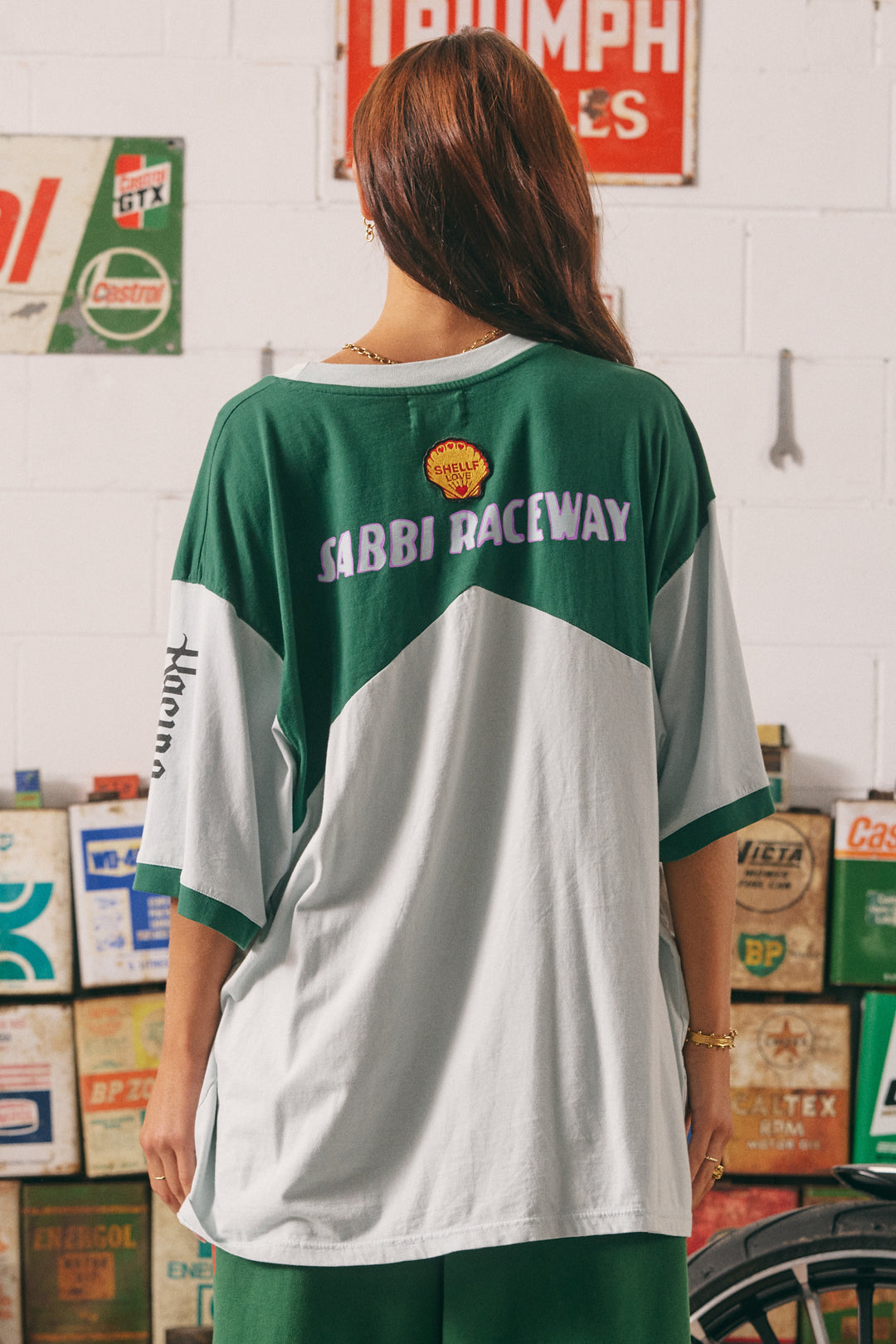 Sabbi - The Very Oversized Mermaid Racing Tee (L)
