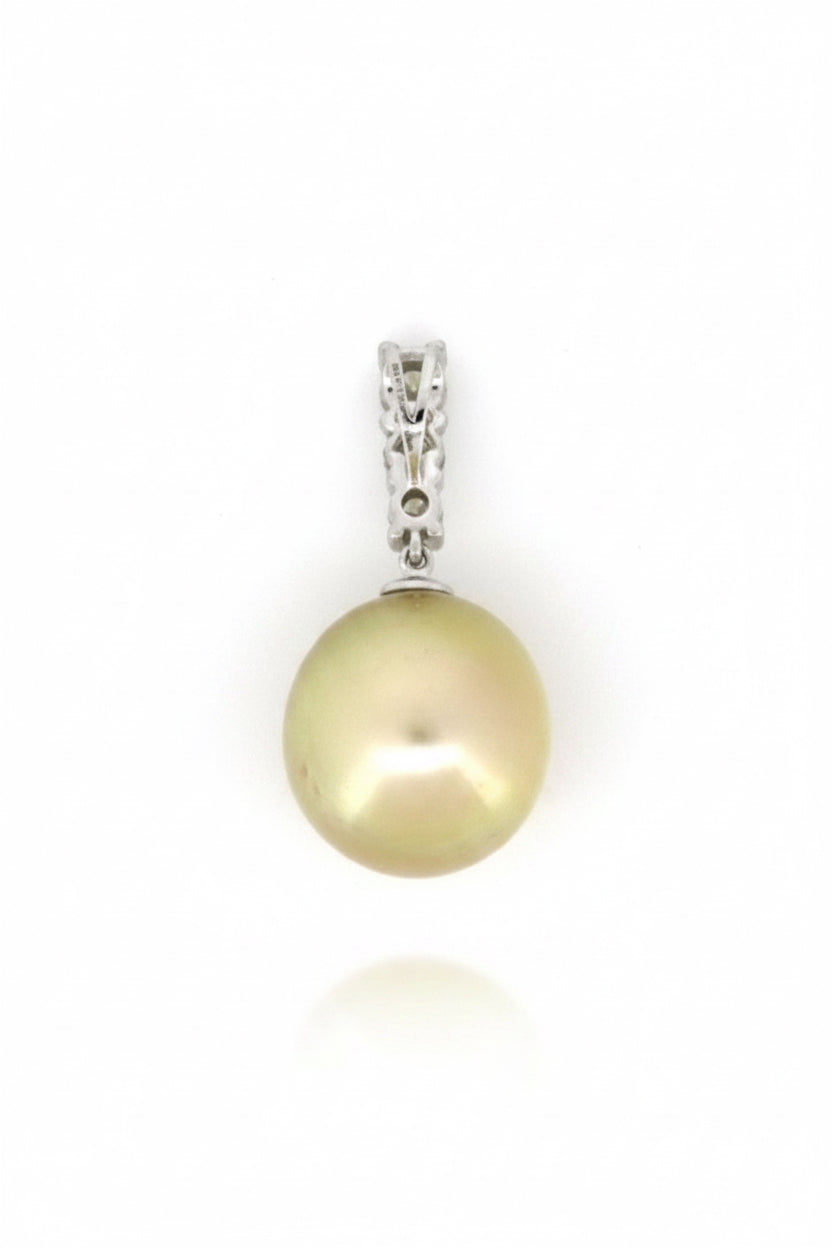 14CT White Gold - South Sea Pearl & Diamond Pendant