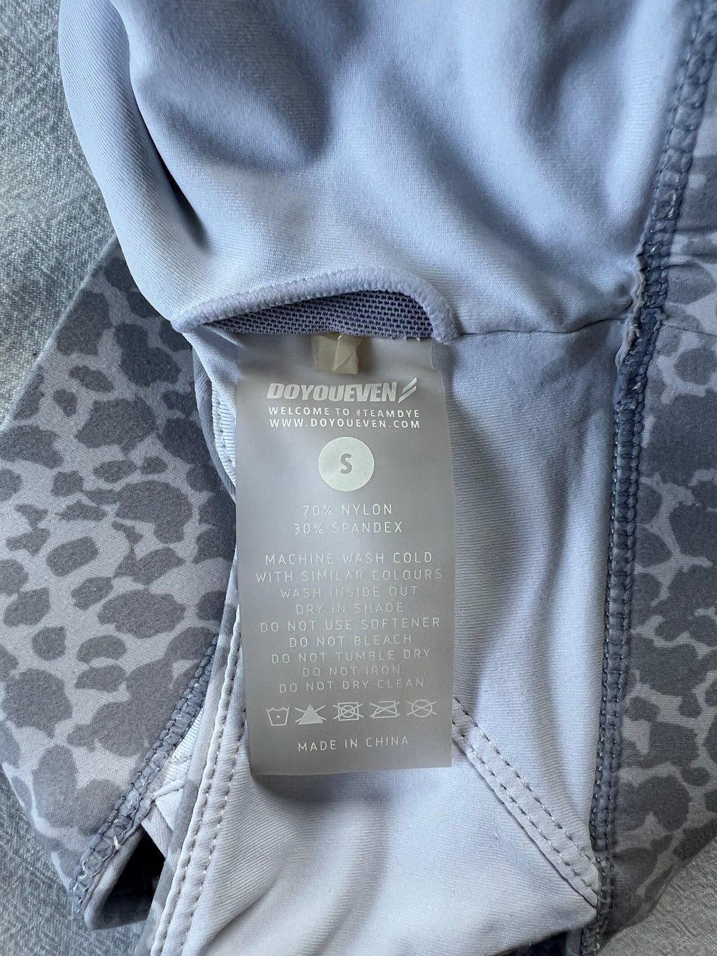DOYOUEVEN - Sports Bra