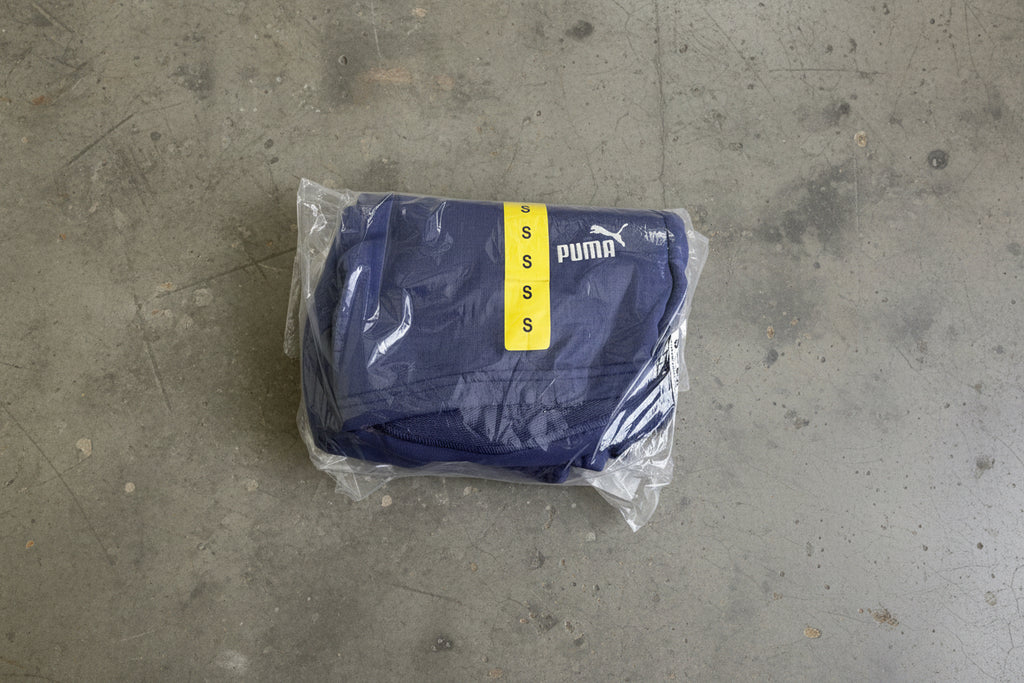 Puma - ESS Small No. 1 Logo 5'' High-Waist Shorts (S)