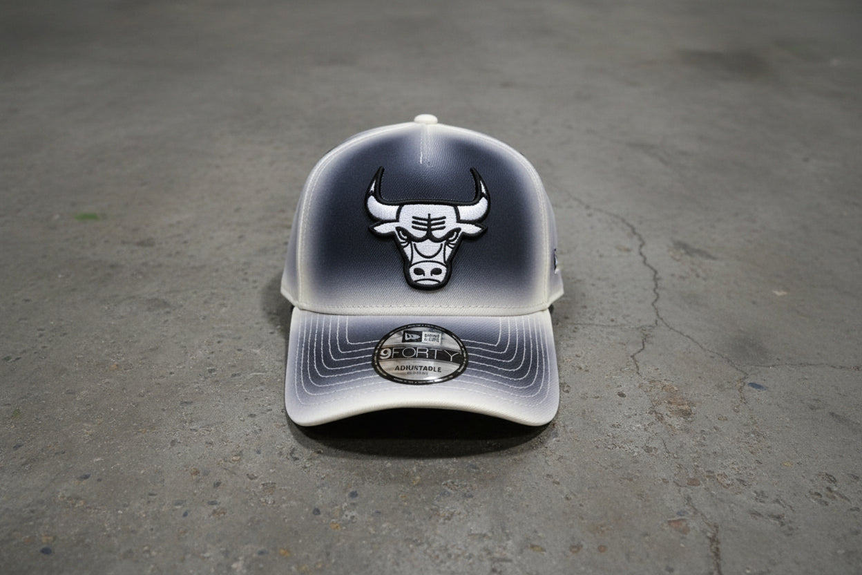 CHICAGO BULLS 'GRADIENT EDGE REVERSE' 9FORTY A-FRAME SNAPBACK