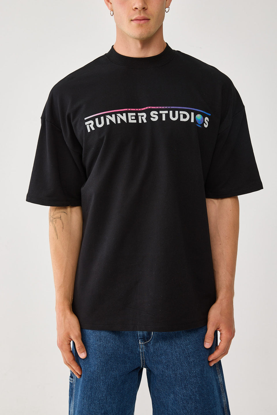 Front Runner - Runner Studios Tee (S)