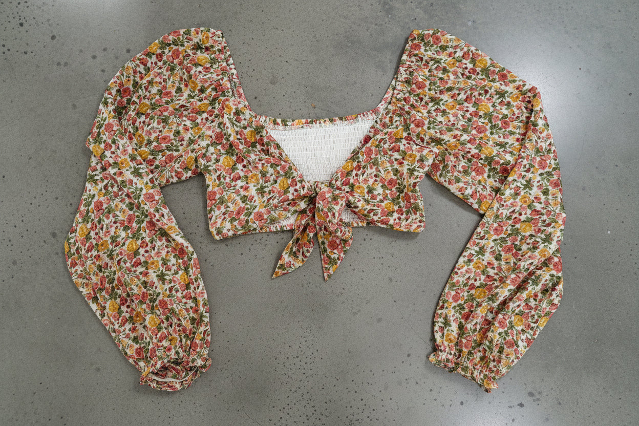 Perfect Stranger - Floral Tie Up Crop Top Blouse